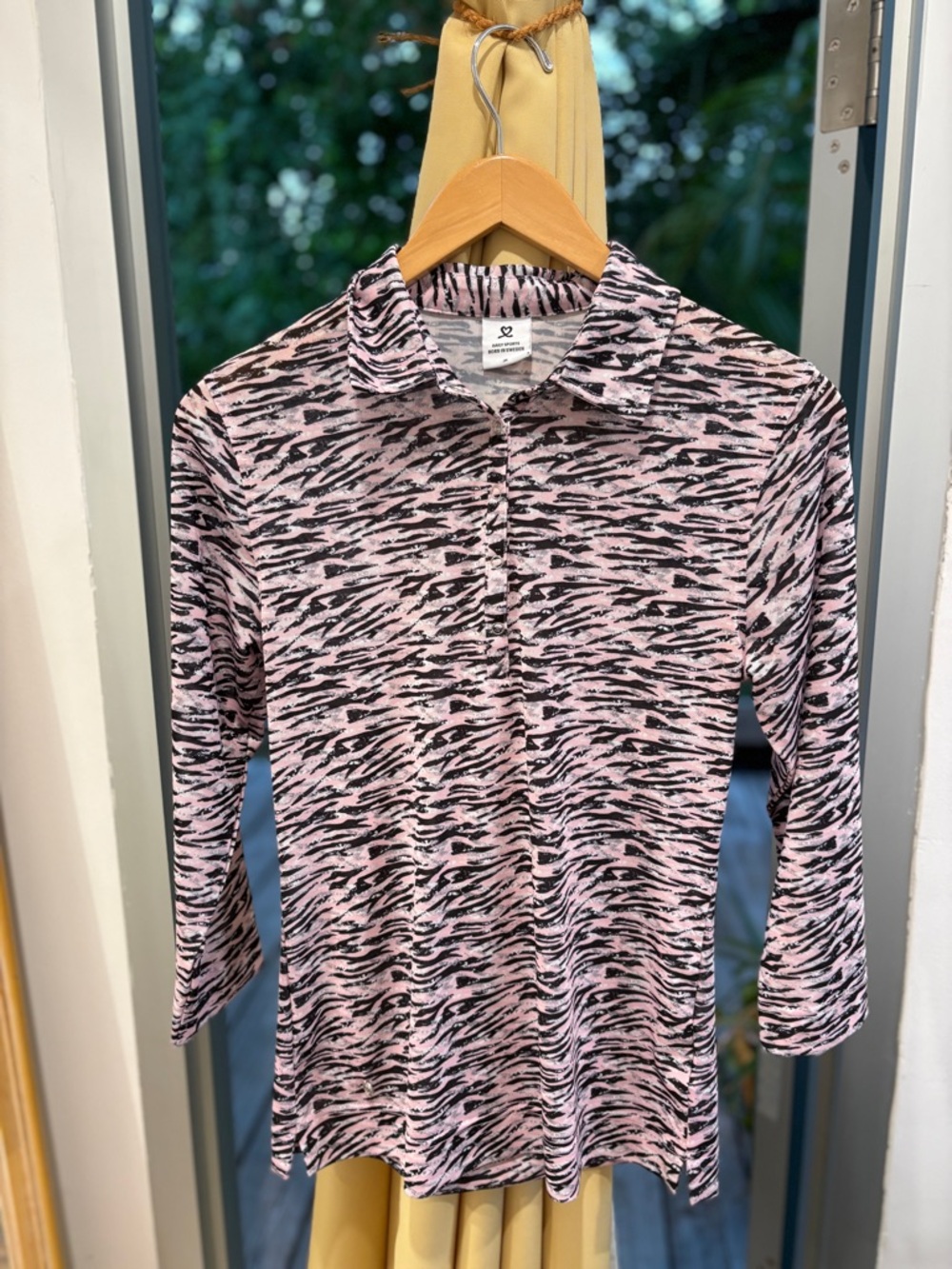 Daily Sports long sleeve polo top pink and black tiger stripes size M